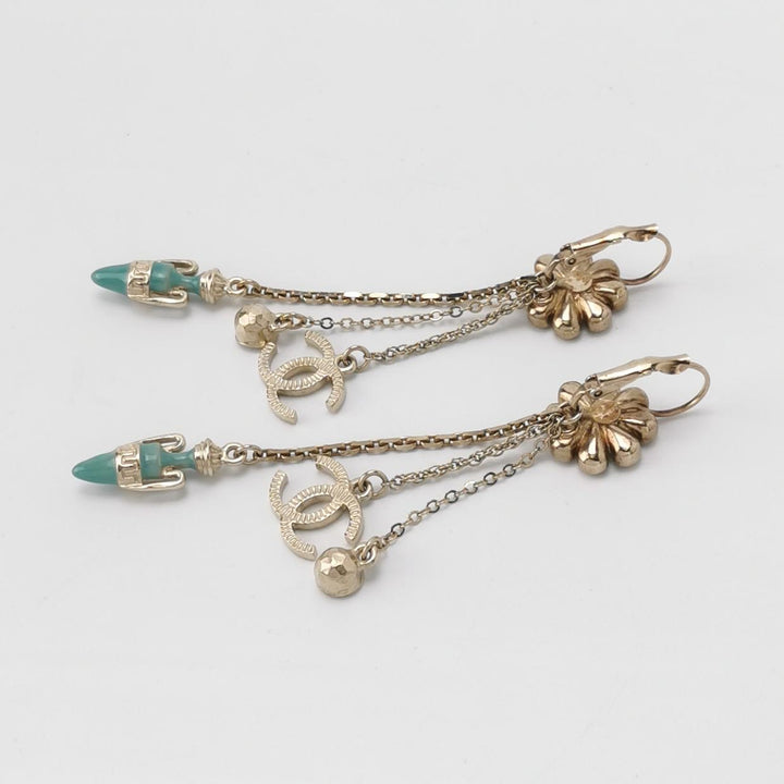 Chanel flower CC Logo Dangle Earrings