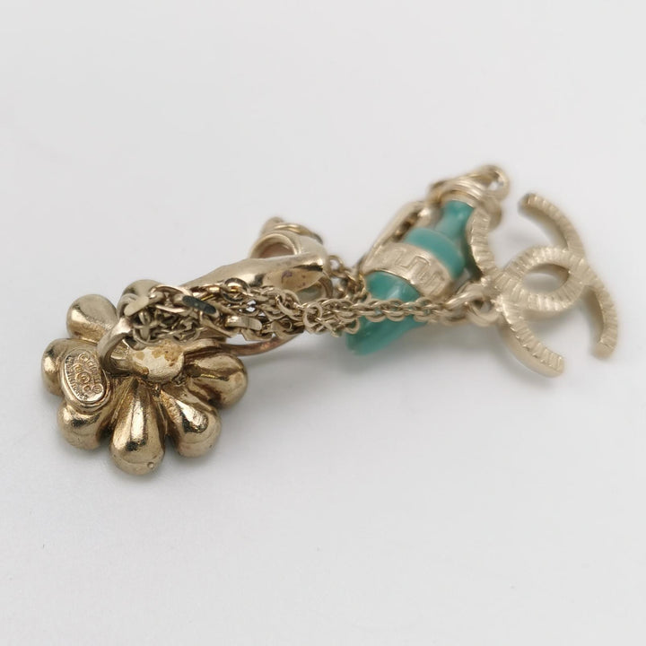 Chanel flower CC Logo Dangle Earrings