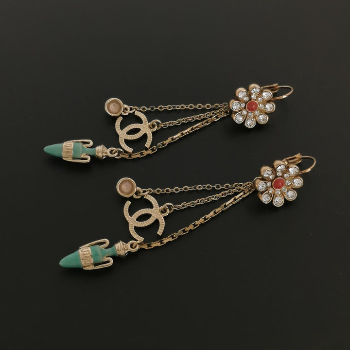 Chanel flower CC Logo Dangle Earrings