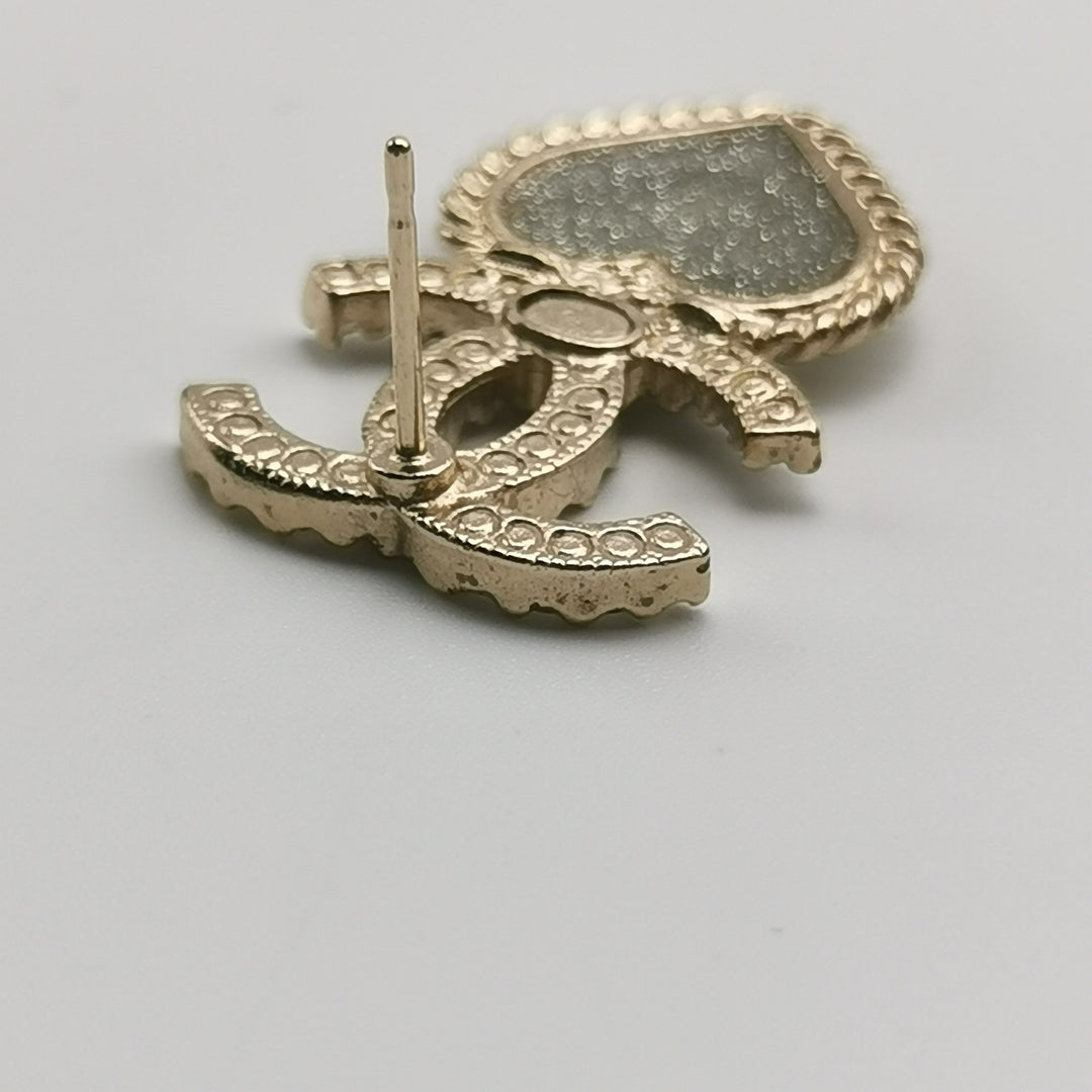 Chanel Star Heart CC Logo Studs Earrings Gold
