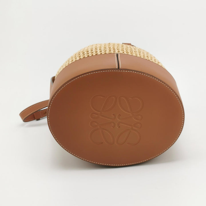 Loewe Balloon Drawstring-fastening Bucket Bag in Beige