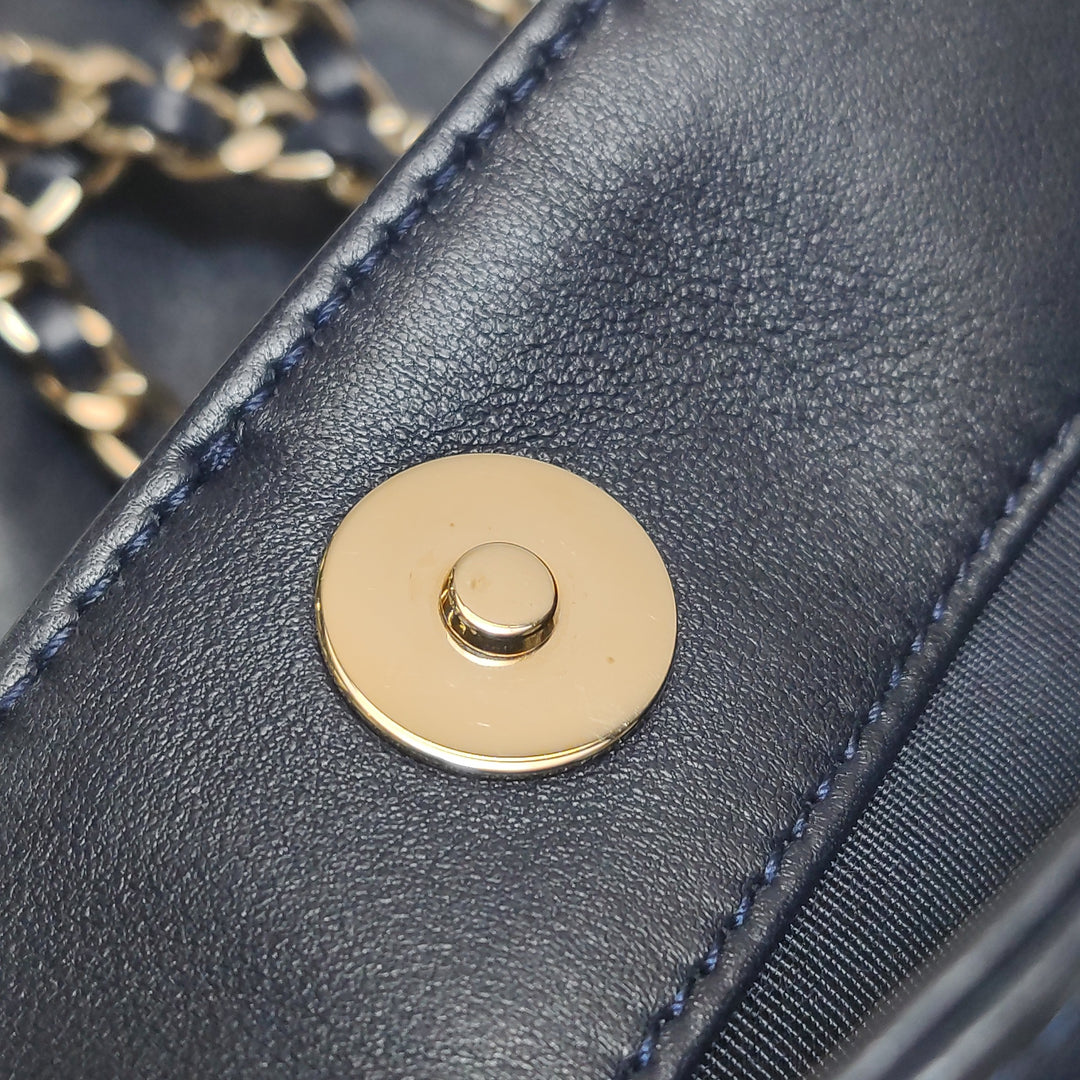Chanel Shopping Chain Tote Lambskin Black Gold Chain