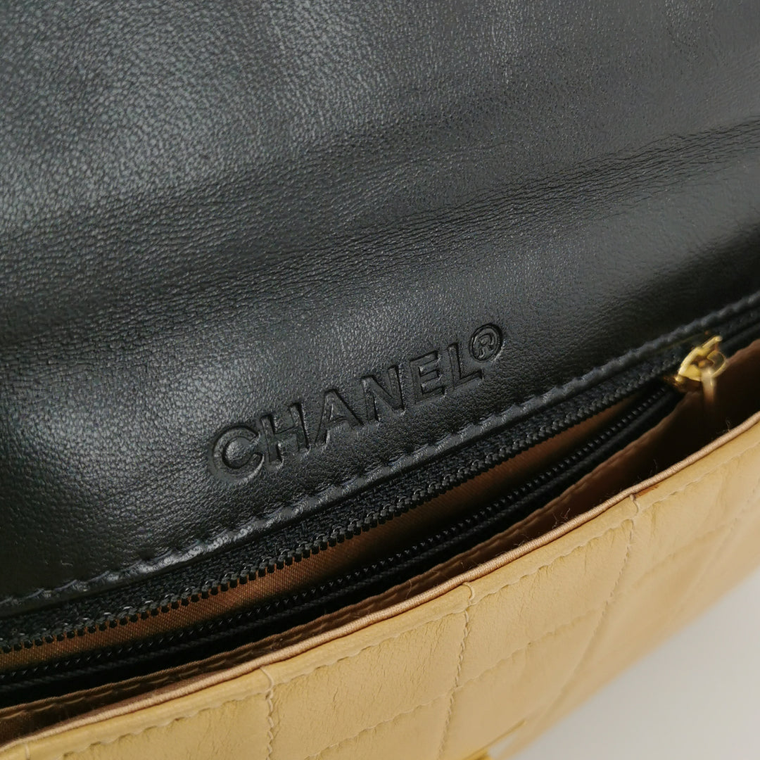 Chanel 2.55 Reissue Two-Tone Square Quilted Flap Bag Medium Lambskin Beige Black Gold Hardware