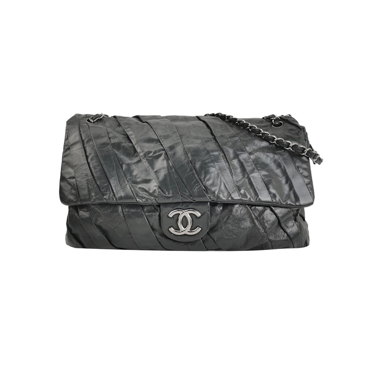 Chanel XL Jumbo Twisted Flap Bag Black