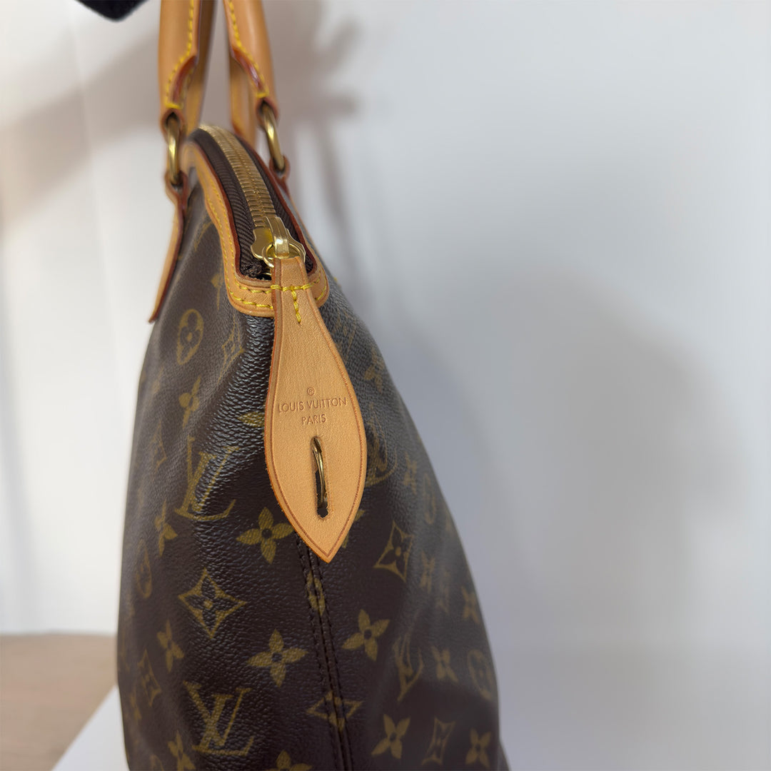 Louis Vuitton *Vintage Rare* Monogram Lockit Vertical Handbag