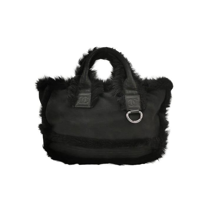 Chanel CC Logo Tote Black Shearling