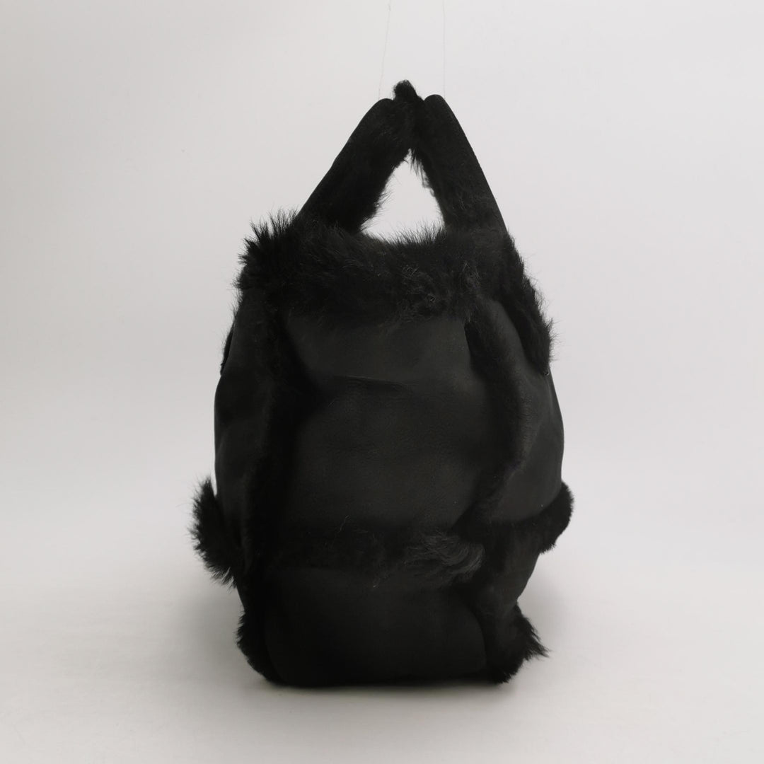 Chanel CC Logo Tote Black Shearling