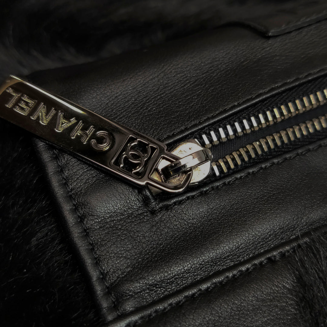 Chanel CC Logo Tote Black Shearling