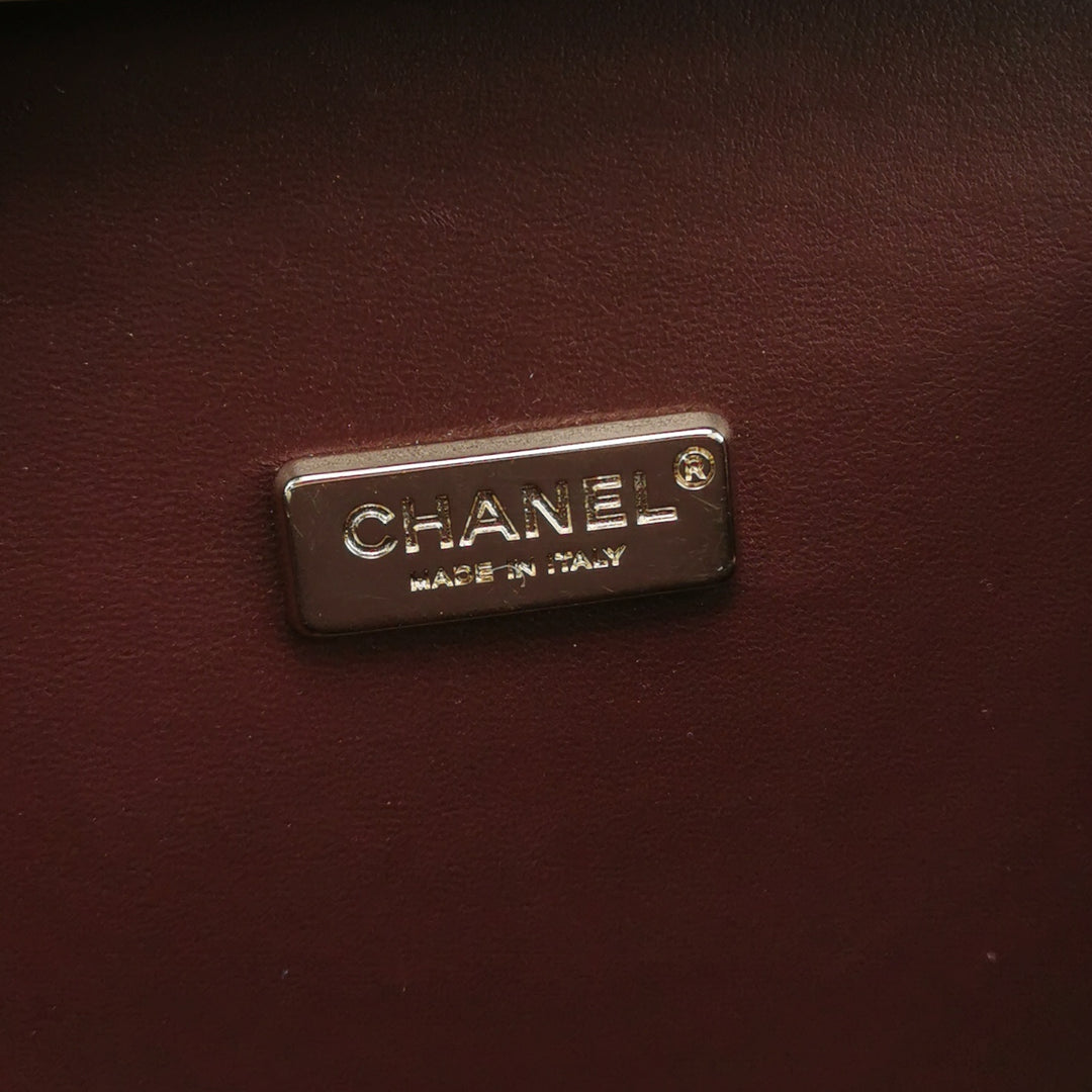 Chanel Coco in Ritz Key Card Minaudiere Limited Edition White Lambskin Clutch