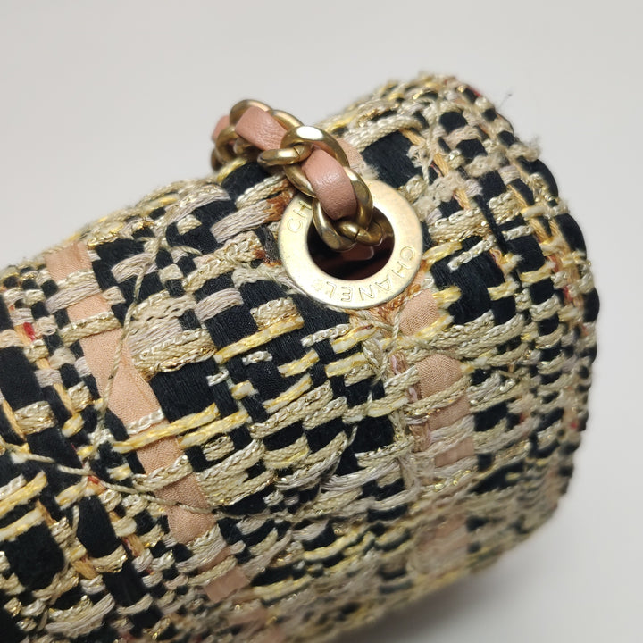 Chanel Beauty Lock Flap In Pink Tweed Bag