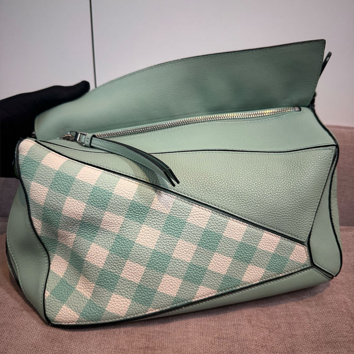 Loewe Medium Gingham Puzzle Bag In Green