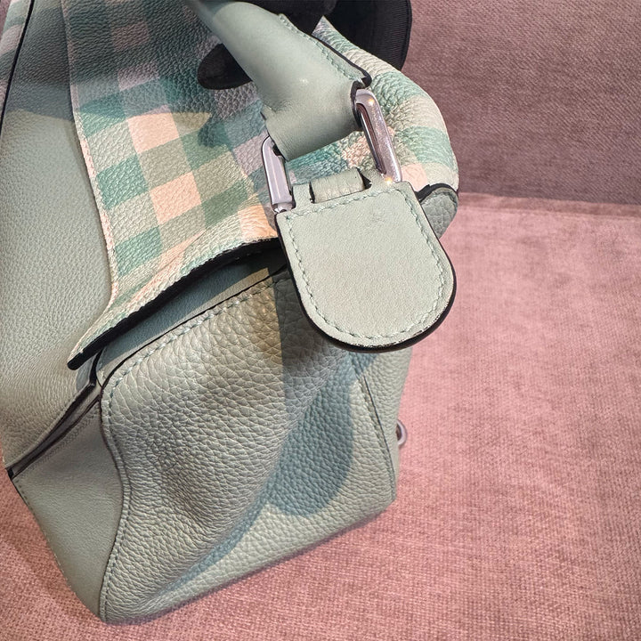 Loewe Medium Gingham Puzzle Bag In Green