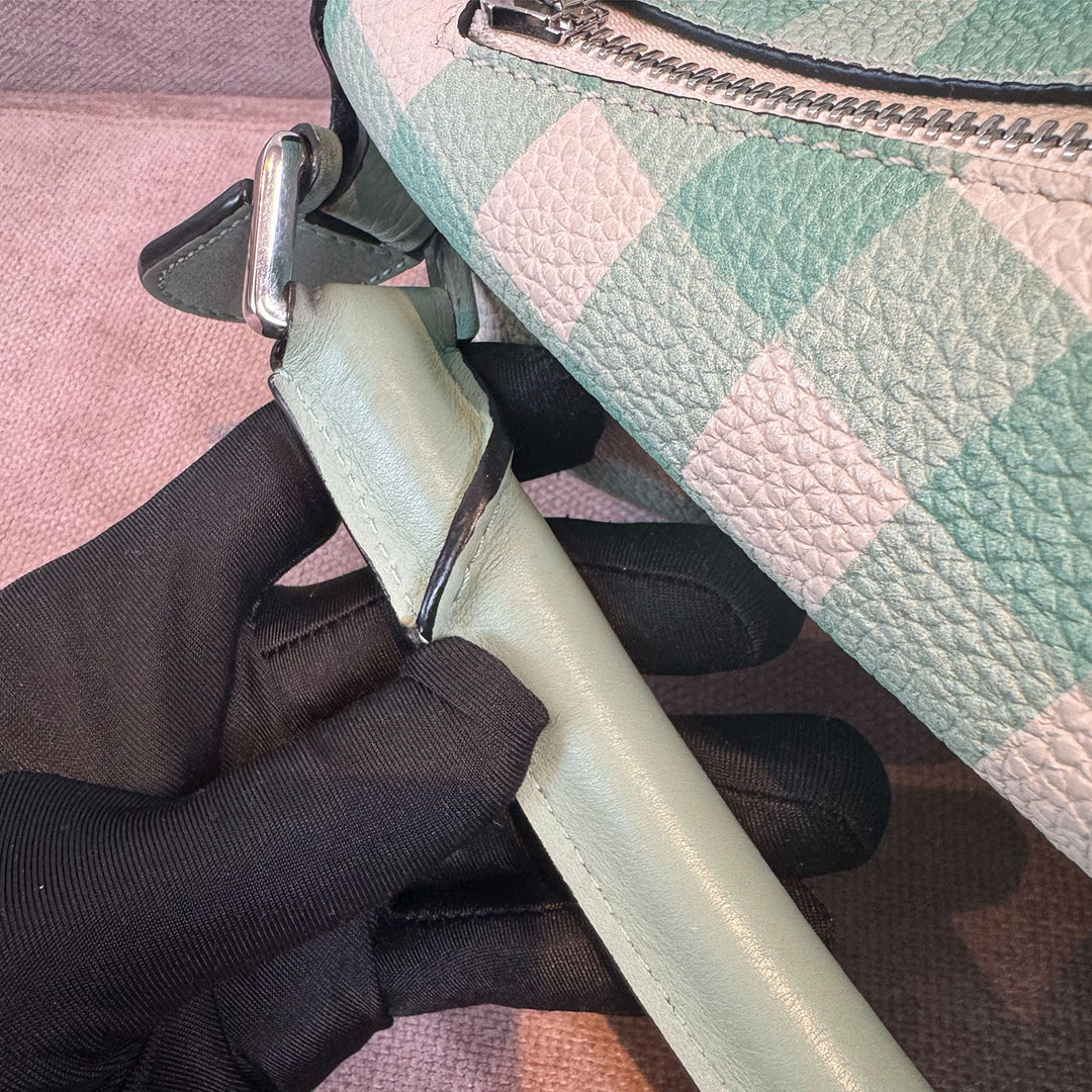 Loewe Medium Gingham Puzzle Bag In Green