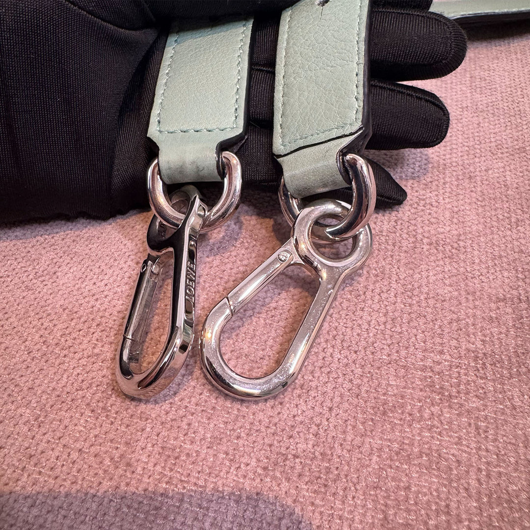 Loewe Medium Gingham Puzzle Bag In Green
