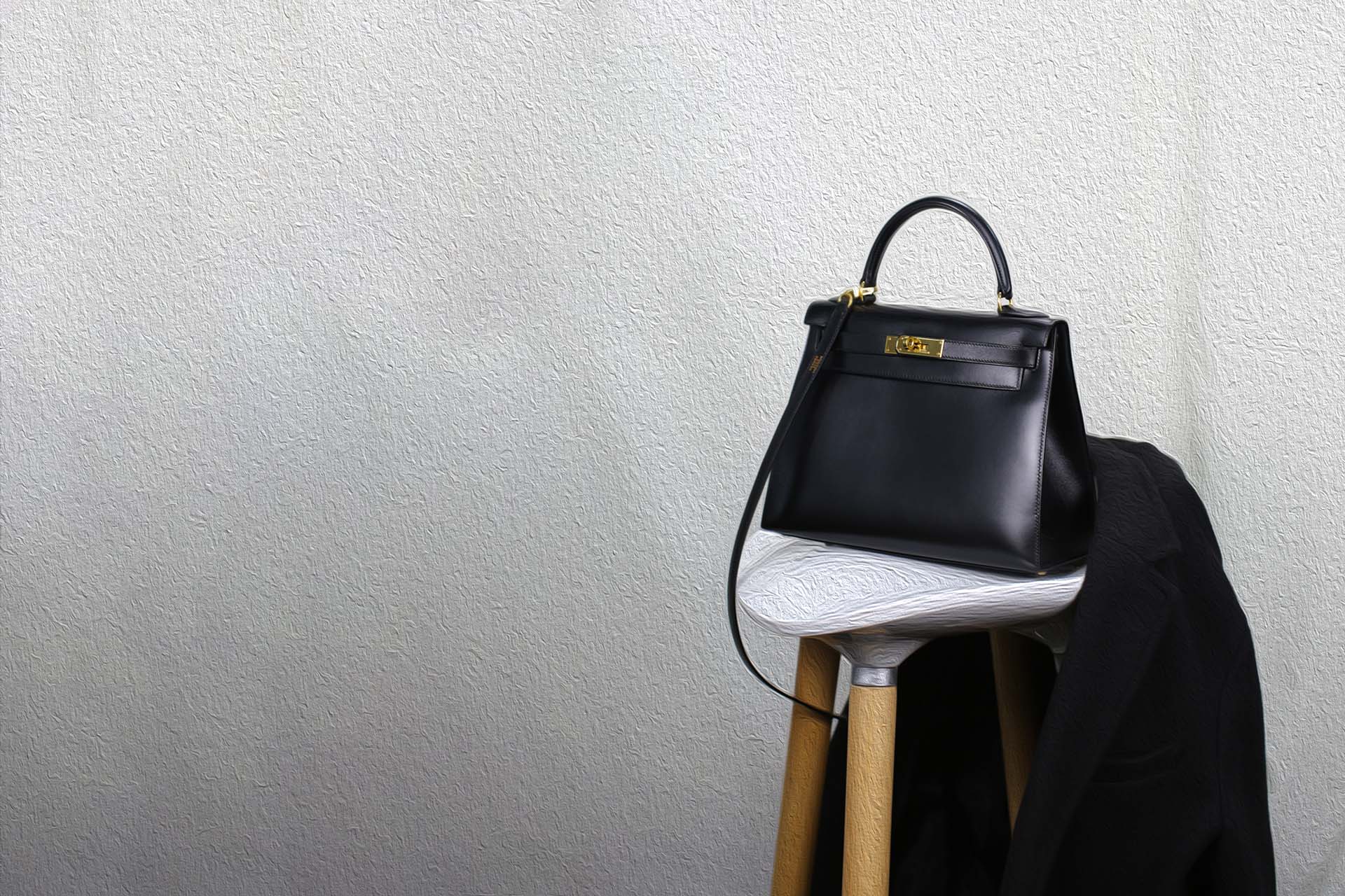 Find Your Dream Luxury Items.