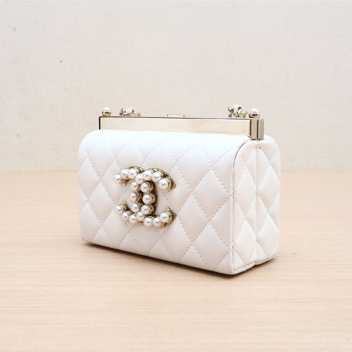 Chanel Quilted Lambskin Pearl CC Frame Clutch with Chain