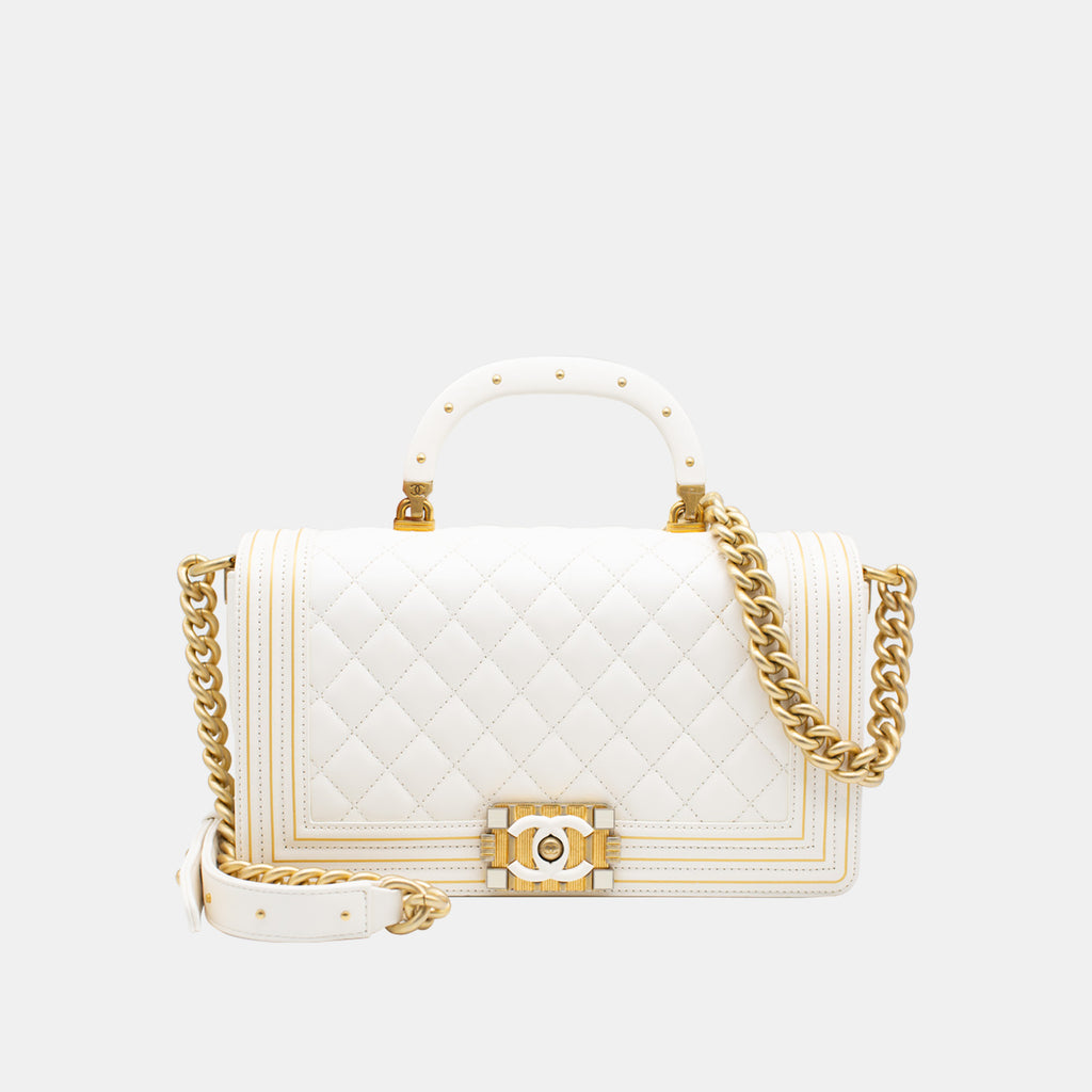 MINT 2017 Chanel Red Quilted Chevron Leather Gold Chain Crossbody