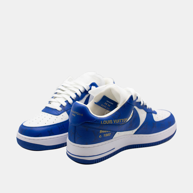 Tênis de luxo Louis vuitton  Futuristic shoes, Nike shoes blue, Nike  fashion shoes