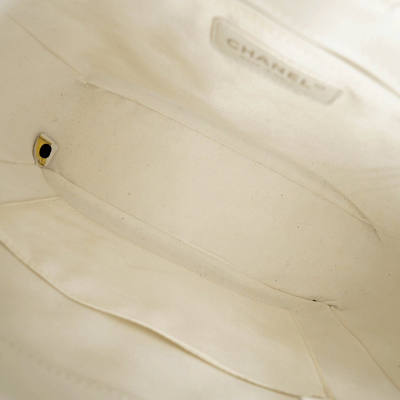 Chanel Petit Shopping Tote bag in White