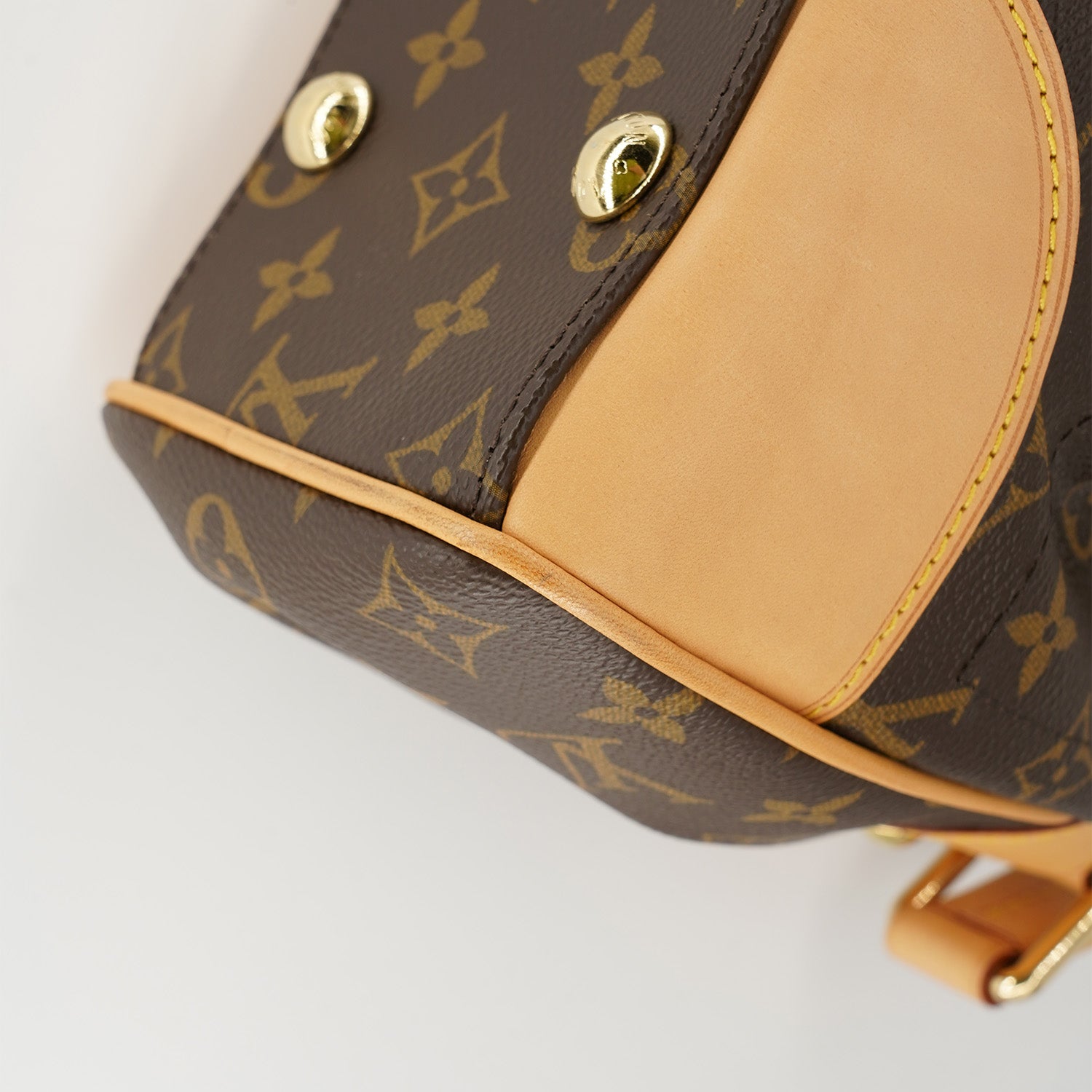 Sold at Auction: AUTHENTIC LOUIS VUITTON BEVERLY PM MONOGRAM CANVAS,  LEATHER BUSINESS HAND BAG