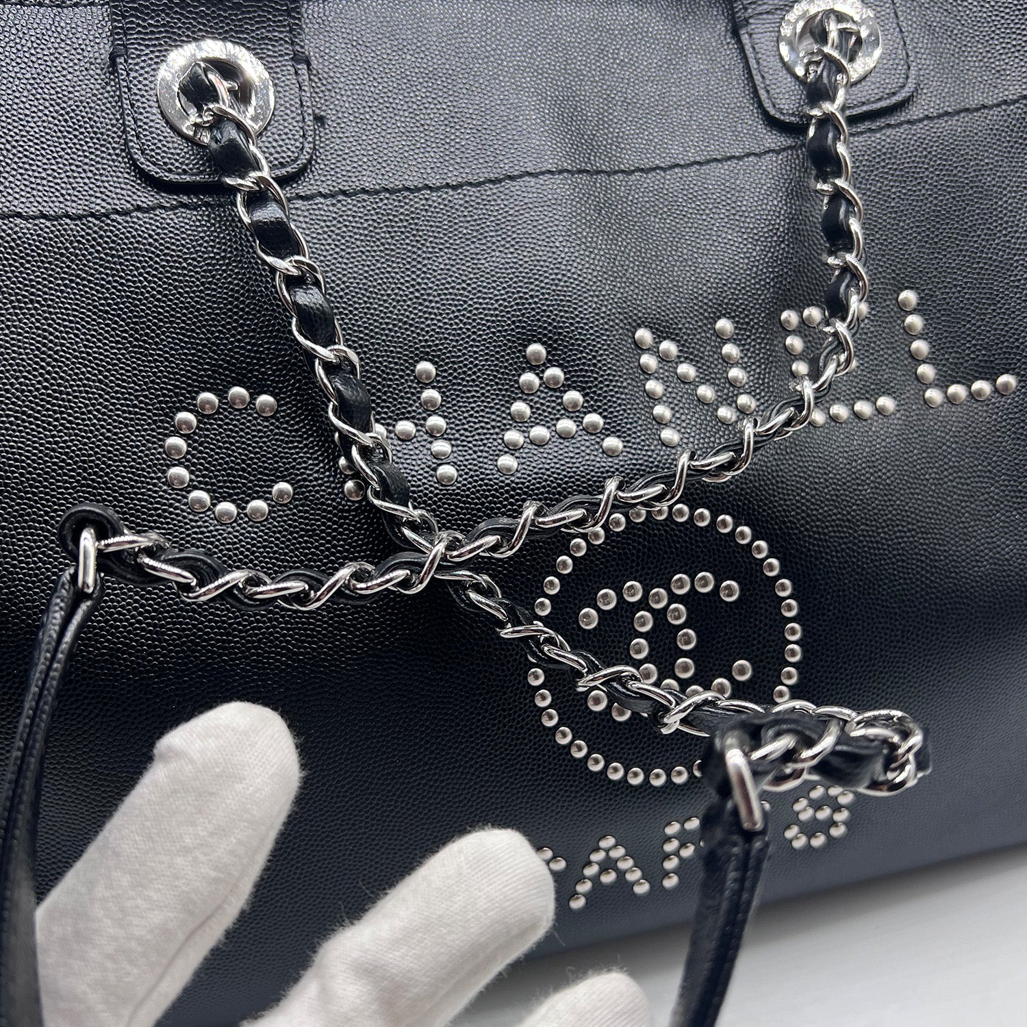 Chanel 101: The Shopping Tote - The Vault