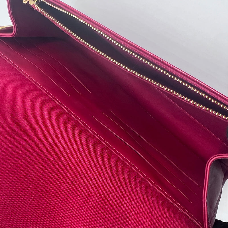 Louis Vuitton Monogram Vernis Rossmore Red Shoulder Bag – Trésor