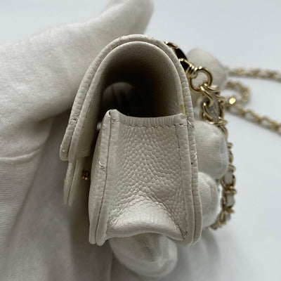 Chanel Caviar Quilted Airpods Case In White