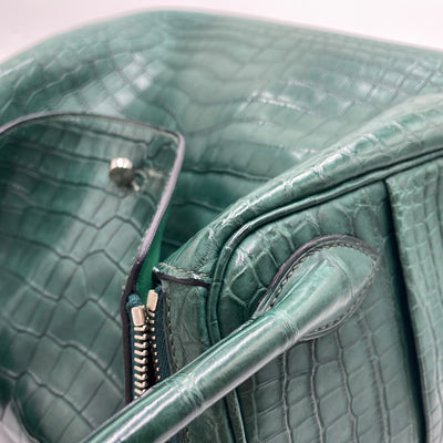Hermès Lindy 30 Bag Matte Alligator SHW