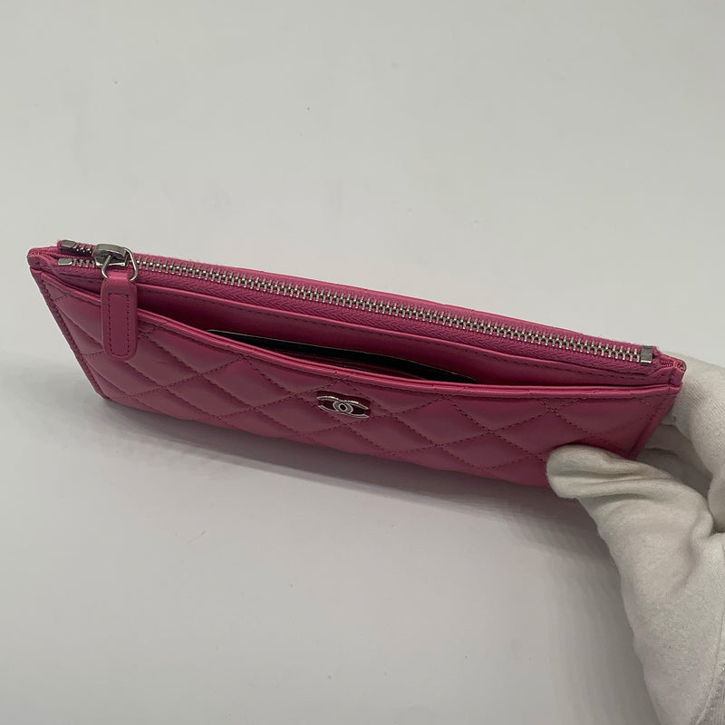 Chanel CC logo Pink Classic Zip Long Pouch Quilted Lambskin