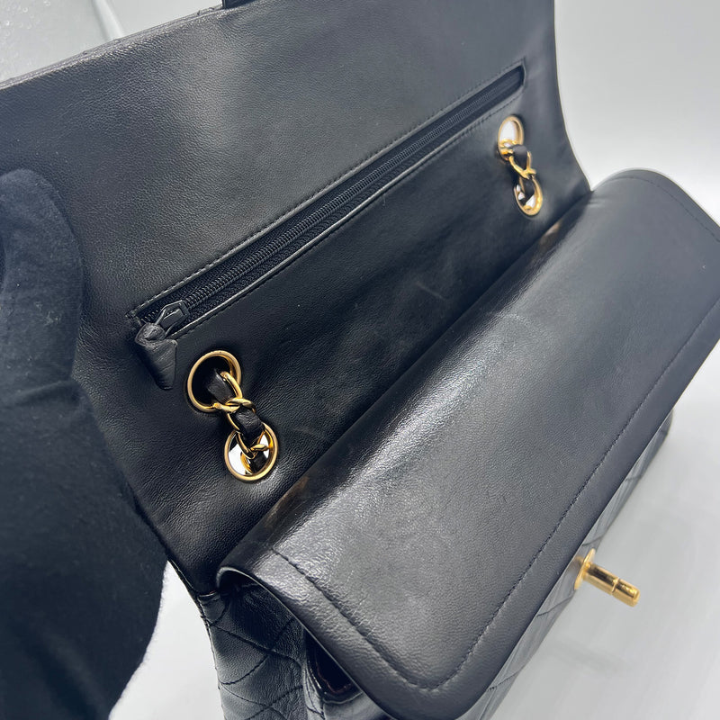 Chanel Vintage 90s Classic Flap in Medium 25cm Black