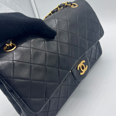 Chanel Vintage 90s Classic Flap in Medium 25cm Black