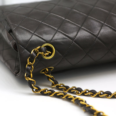 Chanel Vintage Classic Double Flap Medium Size 25cm in Black